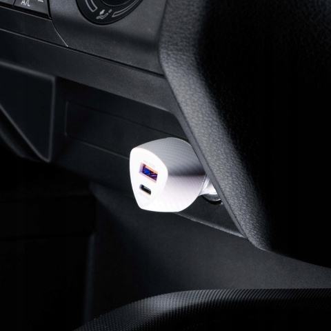 Ładowarka samochodowa Forcell F-Energy Carbon USB C + USB A QC3.0 PD 3A 38W CC50-1A1C biała