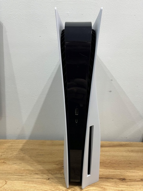 Konsola PlayStation 5 FAT PS5 Używana