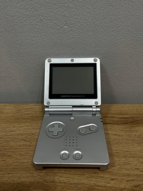 Konsola GameBoy Advance SP AGS-001 Używana