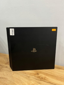 Konsola Playstation 4 PS4 Pro 1 TB Używana
