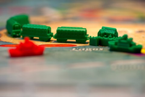 Gra planszowa Wsiąść do Pociągu: Dookoła Świata Gra planszowa Wsiąść do Pociągu: Dookoła Świata