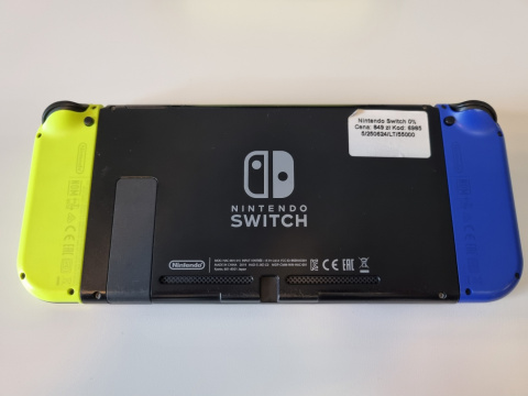 Nintendo Switch V2 Niebiesko Żółty | Bez pudełka | Używany Nintendo Switch V2 Niebiesko Żółty | Bez pudełka | Używany