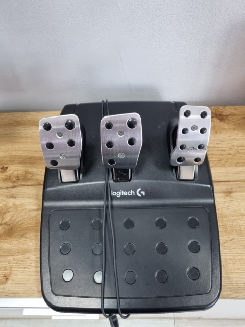 Kierownica Logitech G29 PS4/PS5/PC Używana Kierownica Logitech G29 PS4/PS5/PC Używana