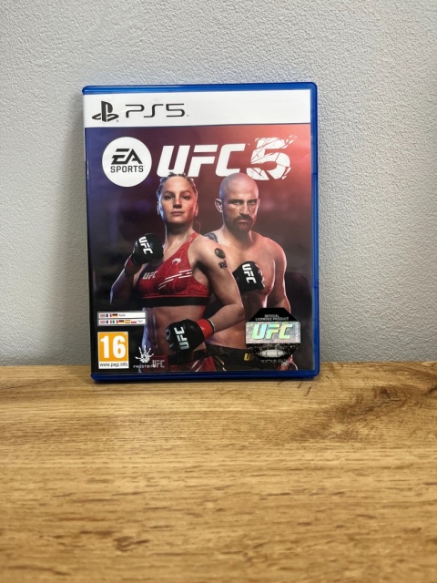 Gra EA Sports UFC 5 PS5 Playstation 5 Używana Gra EA Sports UFC 5 PS5 Playstation 5 Używana