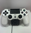 Konsola PlayStation 4 FAT 500 GB Biała + Pad PS4 Dualshock Biały Używana