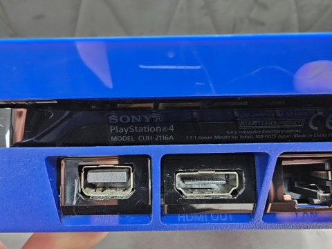 Konsola PlayStation 4 Slim Days of Play Special Edition 500 GB + Pad PS4 Dualshock Days of Play Używana Konsola PlayStation 4 Slim Days of Play Special Edition 500 GB + Pad PS4 Dualshock Days of Play Używana