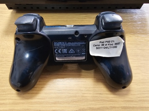 Konsola Playstation 3 FAT 74GB CECHL04 + Oryginalna Pad PS3 Używana Konsola Playstation 3 FAT 74GB CECHL04 + Oryginalna Pad PS3 Używana
