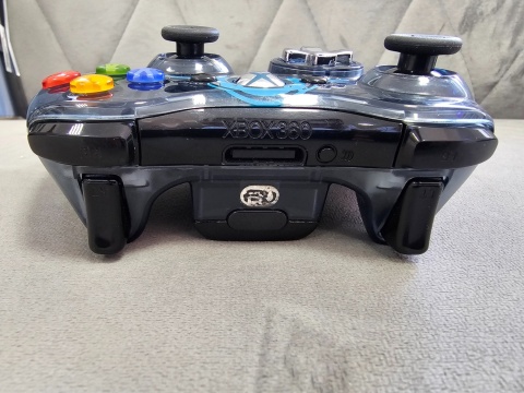 Konsola Xbox 360 S + Oryginalny Pad Halo 4 Edycja Limitowana | Używana Konsola Xbox 360 S + Oryginalny Pad Halo 4 Edycja Limitowana | Używana