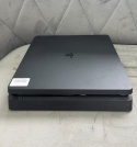 PS4 Playstation 4 Slim 825 GB + Pad PS4 Dualshock Używana PS4 Playstation 4 Slim 825 GB + Pad PS4 Dualshock Używana