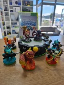 Zestaw Skylanders Spyro's Adventure Figurki + Gra + Podstawka Xbox 360 | Używany Zestaw Skylanders Spyro's Adventure Figurki + Gra + Podstawka Xbox 360 | Używany