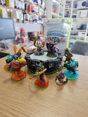 Zestaw Skylanders Spyro's Adventure Figurki + Gra + Podstawka Xbox 360 | Używany Zestaw Skylanders Spyro's Adventure Figurki + Gra + Podstawka Xbox 360 | Używany